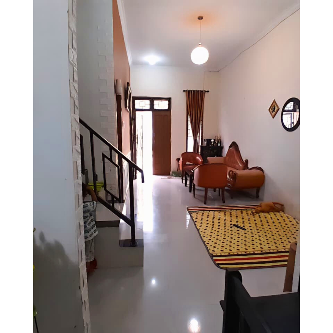 Rumah Dijual Medan Johor | 2 Lantai 3 KT SHM – 550 Jt Nego!